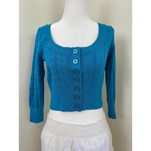 Betsey Johnson Vintage 90s y2k Button Cardigan S Blue Crochet Knit Sweater Crop - Picture 2 of 9